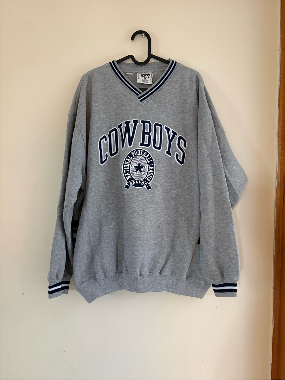 Vintage 90s Lee Grey Cowboys V-Neck Pullover Sweater with Navy Trim XL